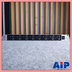 BEHRINGER DI800 V2 ULTRA DI กล่อง DI 800 DI-800 ไดเร็คบ็อก Professional and multi-purpose 8-channel direct injection box for stage and studio applications Provides impedanc and signal เอไอ-ไพศาล +++