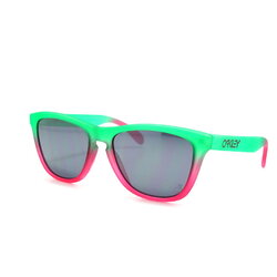 แว่นกันแดด Oakley Frogskins สี Grenade Fade ใส่เท่ห์สุดๆค่ะ ของแท้และถูกที่สุด ส่งตรงจากUS.ค่ะ