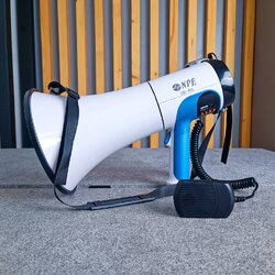 NPE SR-66 โทรโข่ง อัดเสียง ชาร์จแบตได้ USB Bluetooth Megaphone ขนาด 6 นิ้ว กำลังขับ 80 W SR 66 SR66 เอไอ-ไพศาล