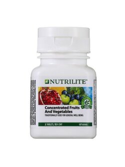 ผักและผลไม้รวมเข้มข้น (สกัดจากผักผลไม้ 13 ชนิดฟื้นฟูร่างกาย สุขภาพ แข็งแรง สดใส จำนวน 60 เม็ด )