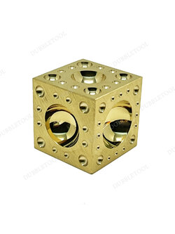 ลูกเต๋าทองเหลือง 2นิ้ว เต๋าทองเหลือง ลูกเต๋าลูกเตี๊่ยม ลูกเต๋าปั้นกาว เต๋าสำหรับปั้นกาวติดพลอย ขนาด 2x2x2นิ้ว