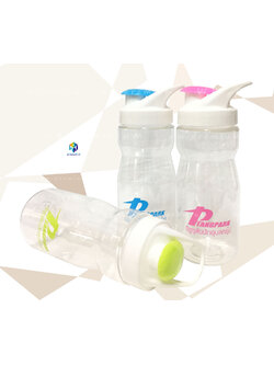 กระบอกน้ำพลาสติก