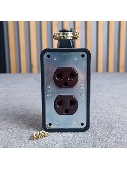 สีดำ บล็อคยางปลั๊กไฟ2ช่อง X-6 พร้อมเต้ารับคู่3ขา R270U-B สีดำ ปลั๊กไฟ ปลั๊กพร้อมเต้ารับ เอไอ-ไพศาล