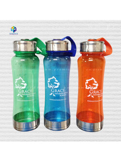 กระบอกน้ำพลาสติก