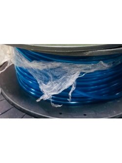 สายน้ำมันเบนซิน/ไนโตร (ในถัง/นอกถัง) รูใน2.5mm. วงนอก4.5mm. -1เมตร สีน้ำเงินใส