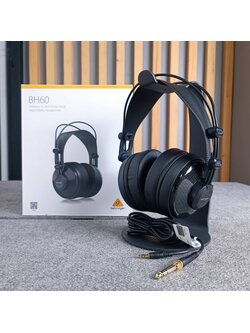 ราคาเฉพาะหูฟังไม่รวมขาแขวน BEHRINGER BH-60 หูฟัง หูฟังครอบหู หูฟังมอนิเตอร์ หูฟังสตูดิโอ Studio Monitoring Headphones BH 60 BH60 เอไอ-ไพศาล