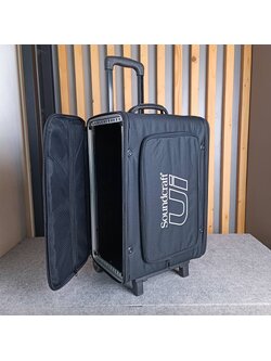 SOUNDCRAFT RACK / กระเป๋า LYMIC4UW มีล้อ UI-24 LYMIC 4 UW แร็คเครื่องเสียง UI 24 UI24 กล่องเก็บเครื่องเสียง เอไอ-ไพศาล