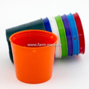 05 กระถางพลาสติกสี