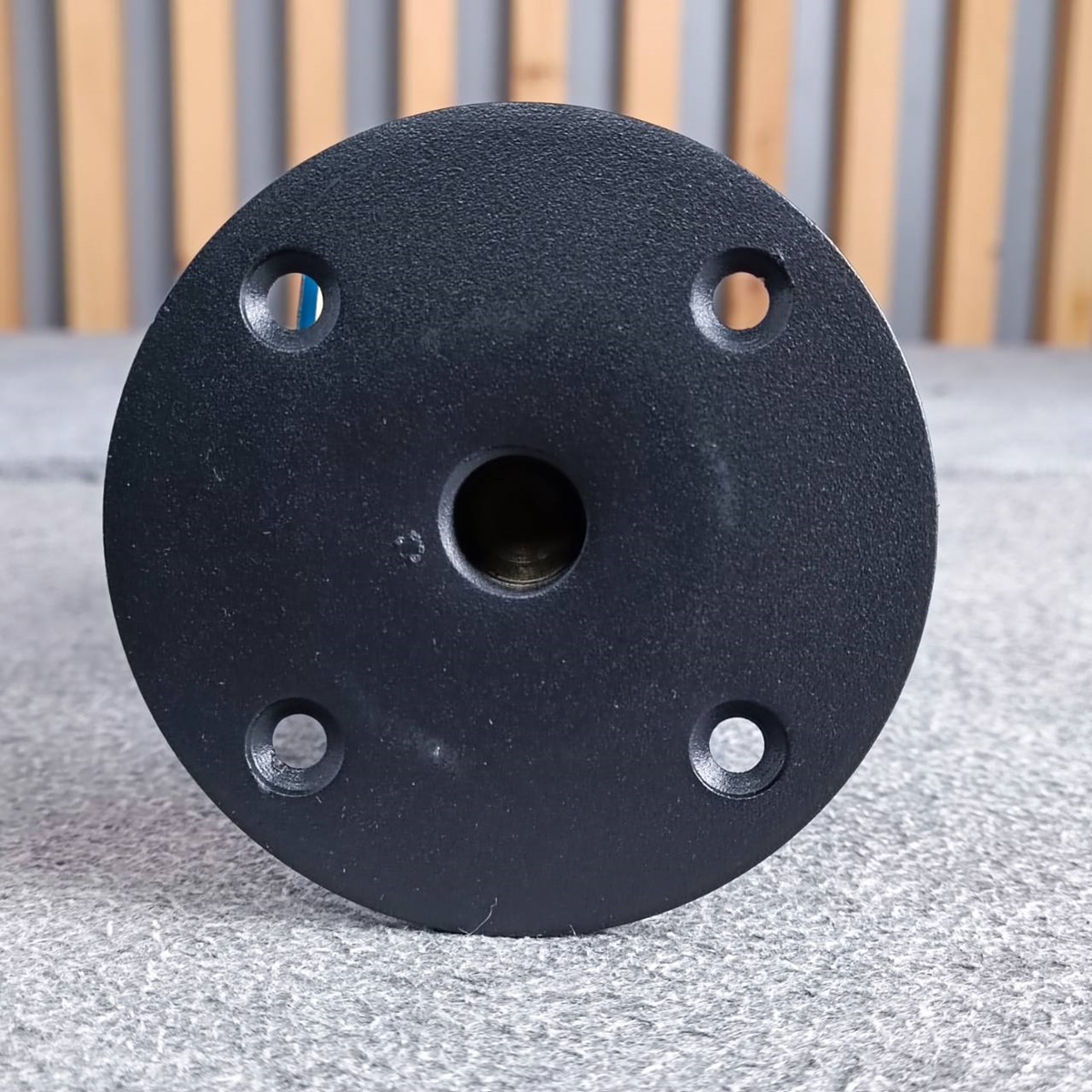 แป้นสวมขาตั้งลำโพง JH-7276 แบบเกลียว M-20 แบบเรียบ แป้นสวมขาตั้งลำโพง แป้นสวมขาตั้งตู้ แป้นขาตั้งตู้ JH7276 เอไอ-ไพศาล