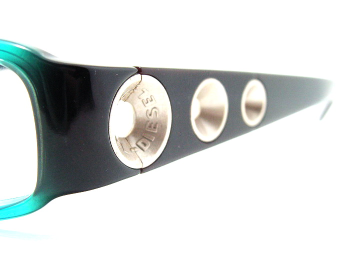 หมดแล้วค่ะ+++กรอบแว่นสายตา Diesel !!!แบบฮิตและสวยที่สุดค่ะ ของแท้และถูกที่สุด ส่งตรงจากUS.ค่ะ