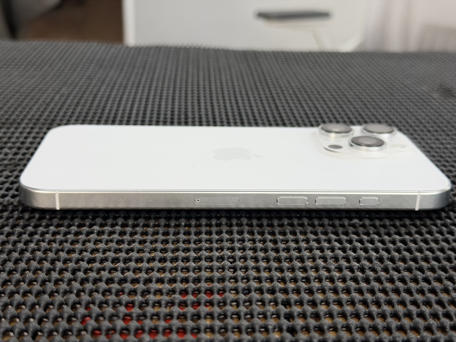 🤍 iPhone 16 Pro Max 256GB White Titanium 🤍 😶🌫️ i16PM❕️เครื่องเดิมๆ❕️#ศูนย์แท้ พร้อมประกันศูนย์ ราคาคุ้ม 👀