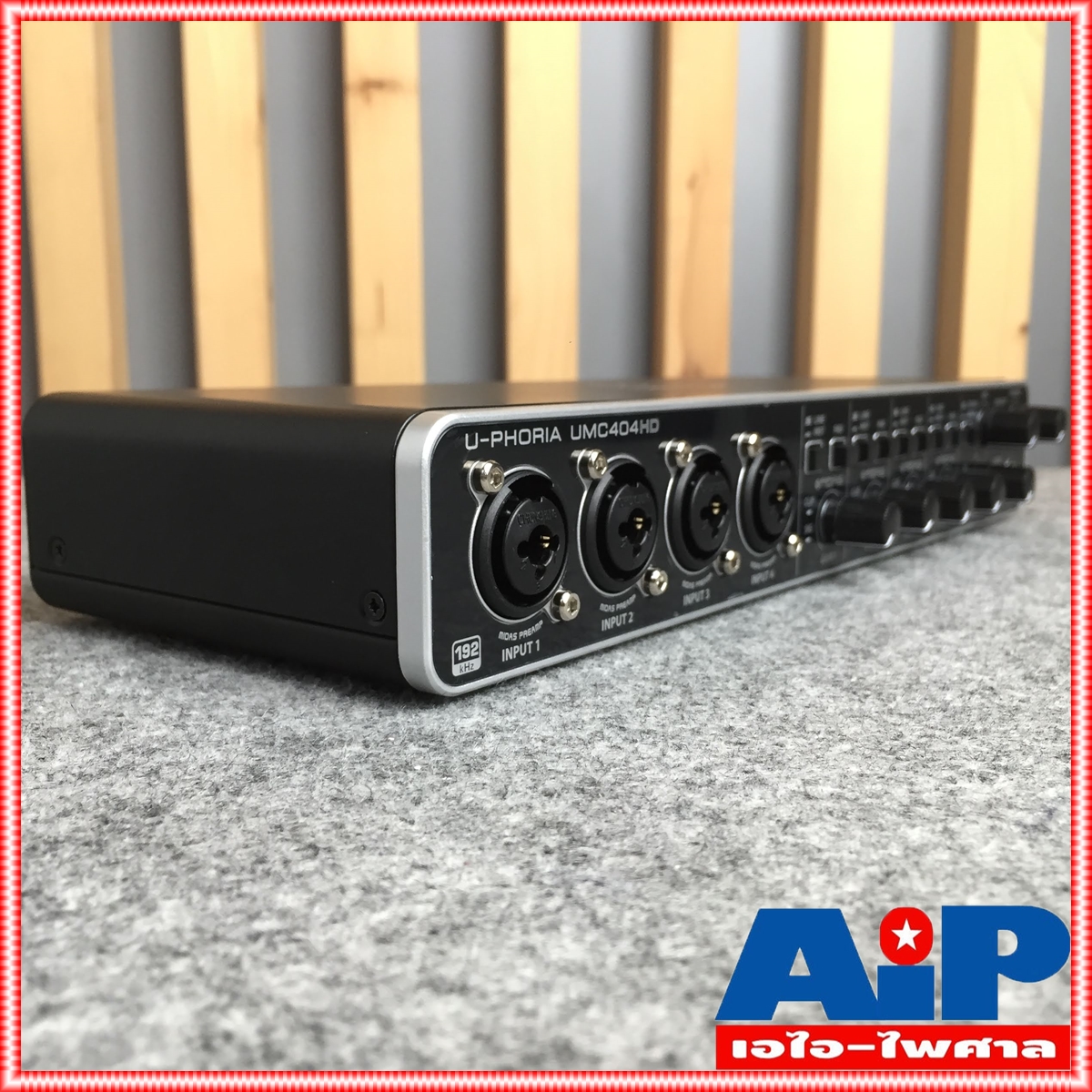 BEHRINGER UMC404HD U-PHORIA UMC 404HD (USB ออดิโอ อินเตอร์เฟส ขนาด 4 แชนแนล ความละเอียด 24-bit/192kHz พร้อมปรีไมค์ระดับโลกจาก MIDAS และช่อง MIDI In/Out) +++