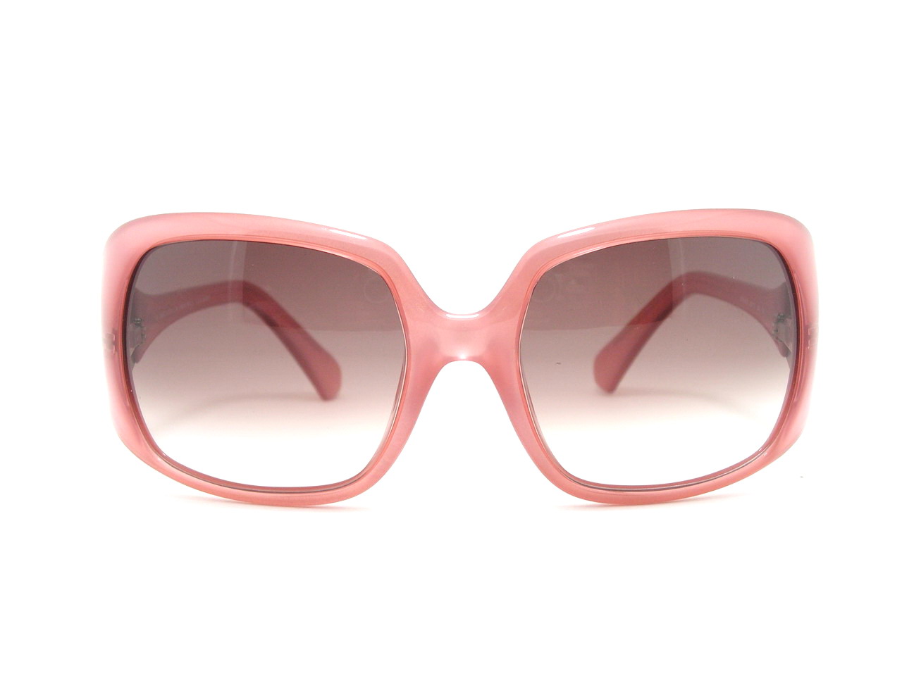 แว่นกันแดด Emilio Pucci ไฮโซมากมายค่ะแบรนด์นี้ ของแท้100%และถูกสุดๆ ส่งตรงจากUS.ค่ะ