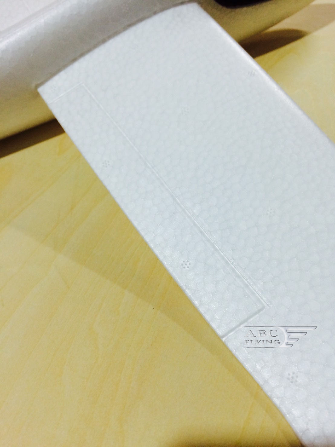 เครื่องบิน : EPP (47x47CM.)