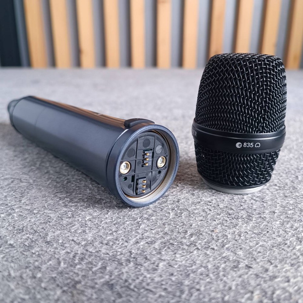 สินค้าใหม่ ลดล้างสต็อค SENNHEISER E100G4 MMD835 ไมค์ลอย EW 100 G4-835-TH EW 100 G4 835 TH ชุดไมค์ลอยเดี่ยวแบบมือถือ ย่าน UHF เอไอ-ไพศาล