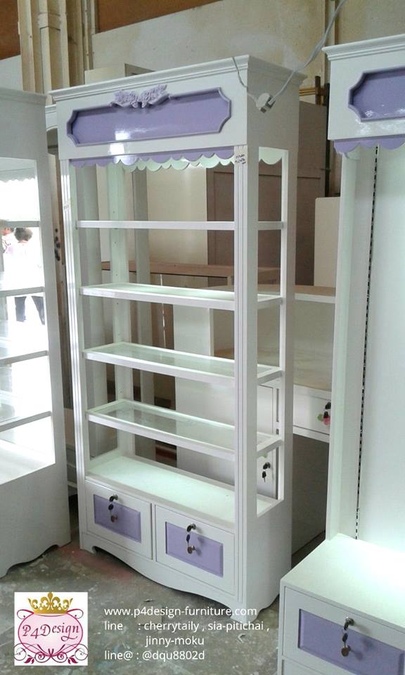 ตู้โชวโล่งทะลุ 4 ด้านวินเทจ สีขาว สำหรับบ้านเเละร้านค้า