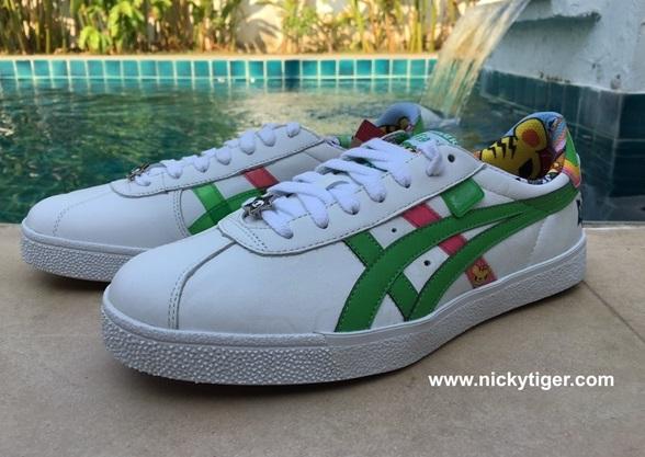 Tokidoki Lawnship - White / Apple Green (Show Case) เก่าเก็บ