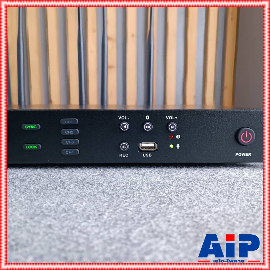 PROEUROTECH GR-5200 เครื่องควบคุม เครื่องควบคุม ชุดประชุมไร้สาย ไมค์ประชุม ชุดควบคุมไมค์ระบบไร้สาย ความถี่ที่ใช้งานเป็นความถี่ย่าน UHF โดยสามารถเปลี่ยนความถี่ได้ GR 5200 GR5200 เอไอ-ไพศาล