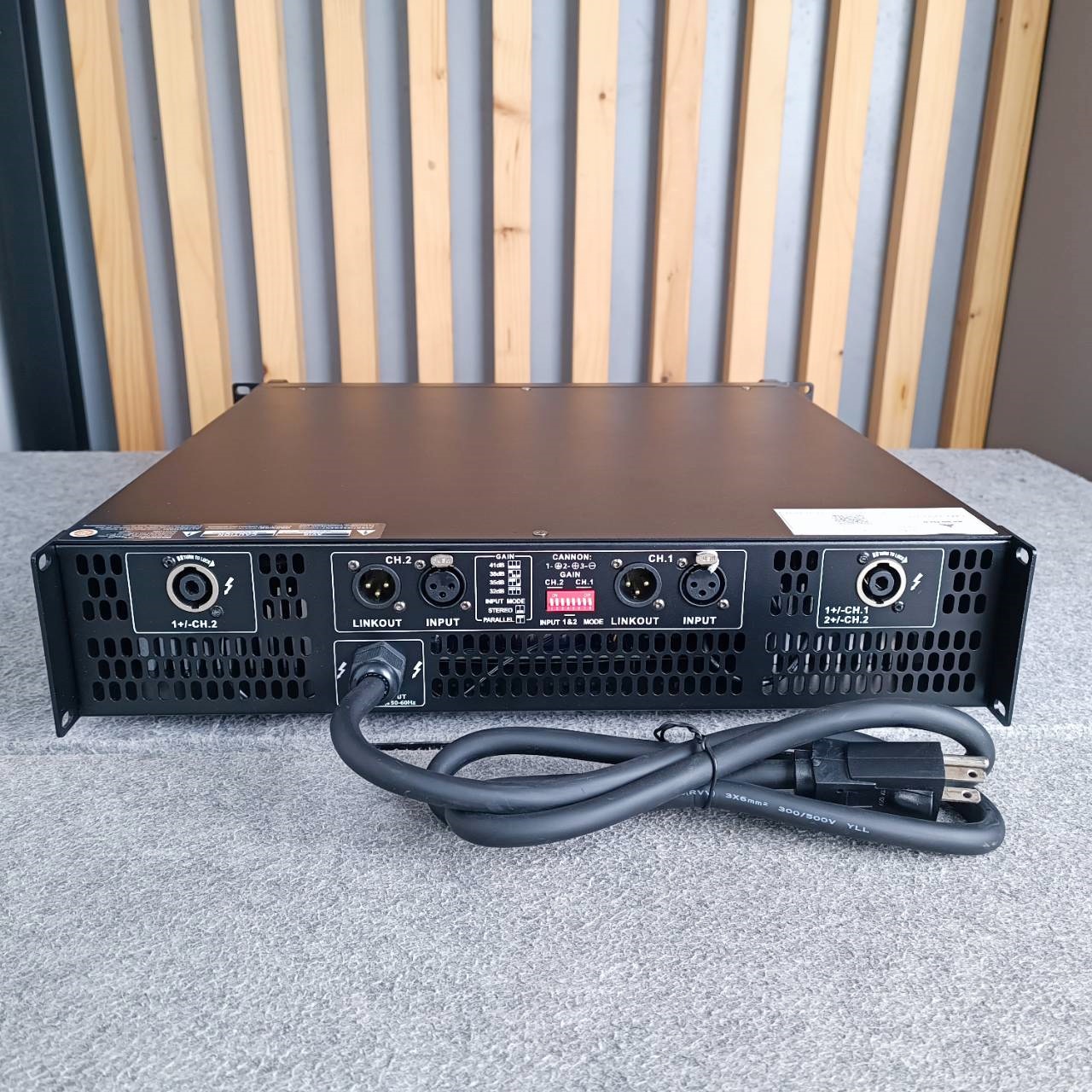 MICROTECH GM2-22000TD POWERAMP เพาเวอร์ แอมป์ ไมโครเทค รุ่น GM2 22000TD คลาส TD GM222000TD เอไอ-ไพศาล