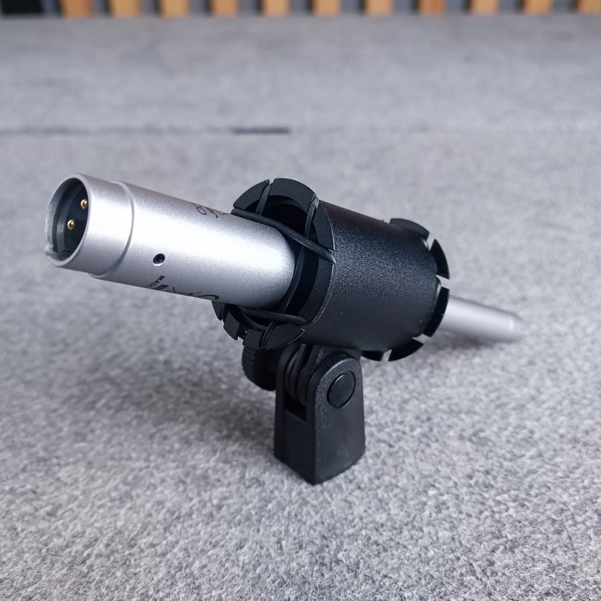 SUPERLUX HM32 Shock mount ที่ใส่ไมค์ ที่กันสะเทือน ที่กันไมค์สะเทือน สำหรับไมค์ RTA เท่านั้น เอไอ-ไพศาล