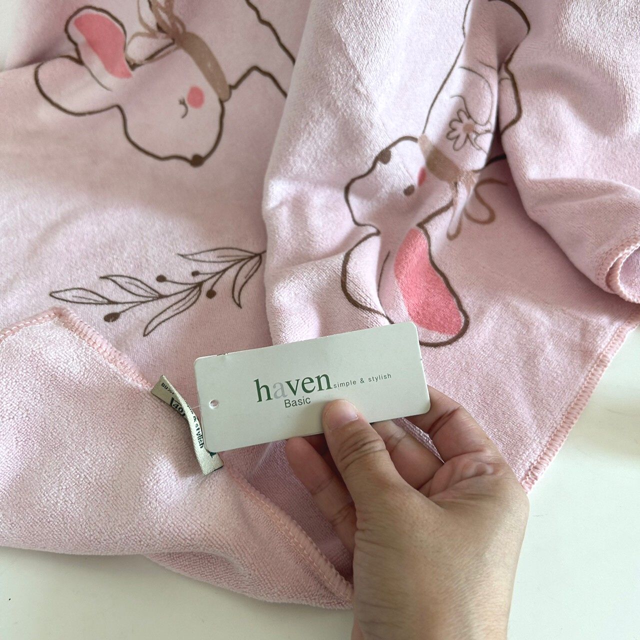 🍀HAVEN Towel Microfiber🍀ผ้าเช็ดตัว ผ้าขนหนู ไมโครไฟเบอร์ ขนาด 28*56 นิ้ว HAVEN แท้💯Mcp Rabbit Pink