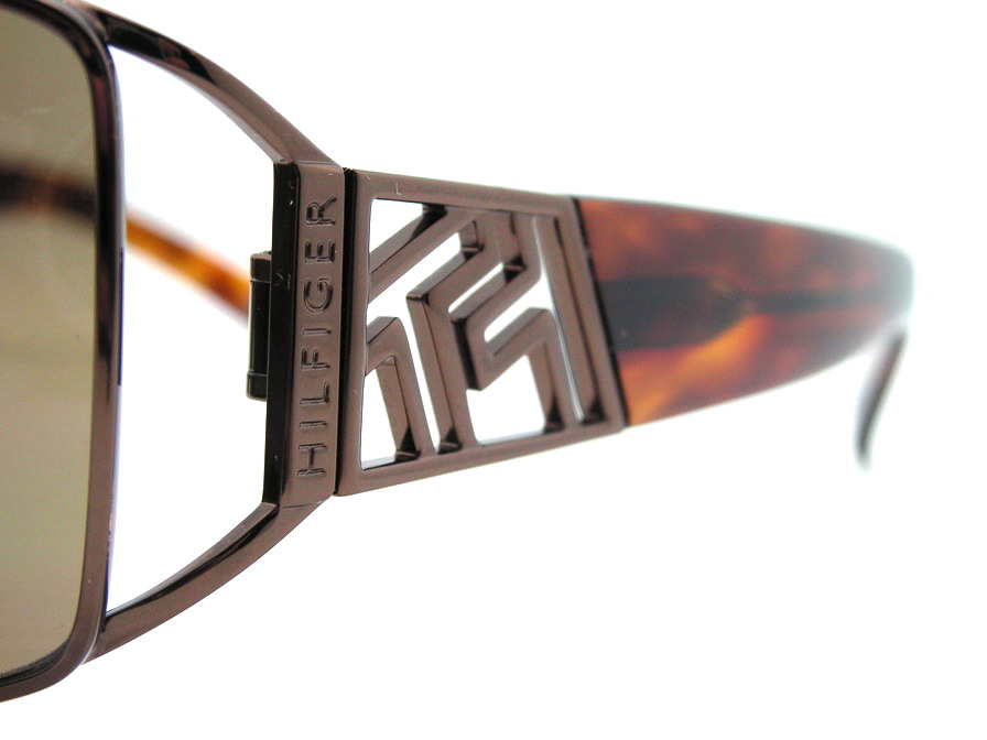 แว่นกันแดด Tommy Hilfiger สวยเก๋สุดๆค่ะ ของแท้100%และถูกสุดๆ ส่งตรงจากUS.ค่ะ