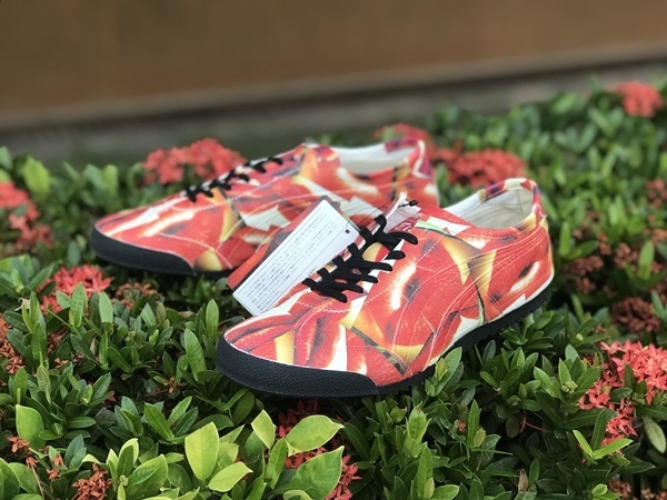 รองเท้าโอนิ Nippon Made - Mexico 66 x Mika Ninagawa (Black)