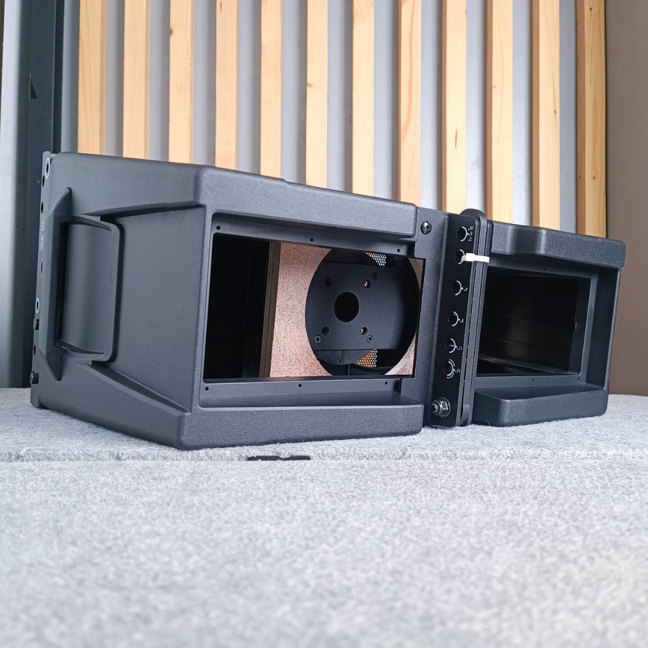 KANE ตู้เปล่าพลาสติก LINE ARRAY ขนาด 8 นิ้ว เฉพาะตู้ KA NE ตู้เปล่า คาเนะ เอไอ-ไพศาล