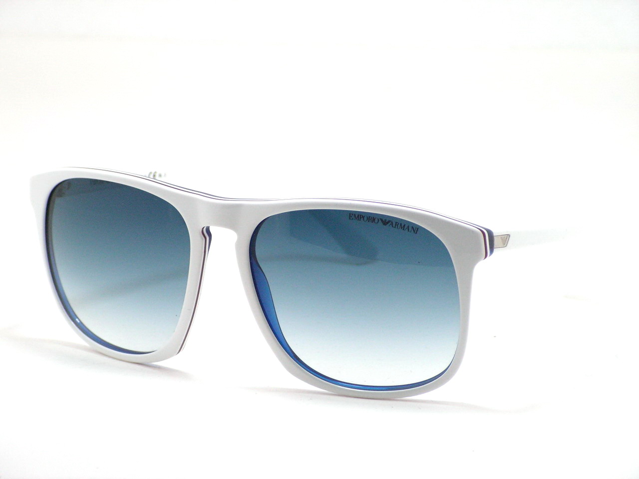 แว่นกันแดด Emporio Armani ไฮโซมากมากค่ะ ของแท้และถูกที่สุด ส่งตรงจากUS.ค่ะ