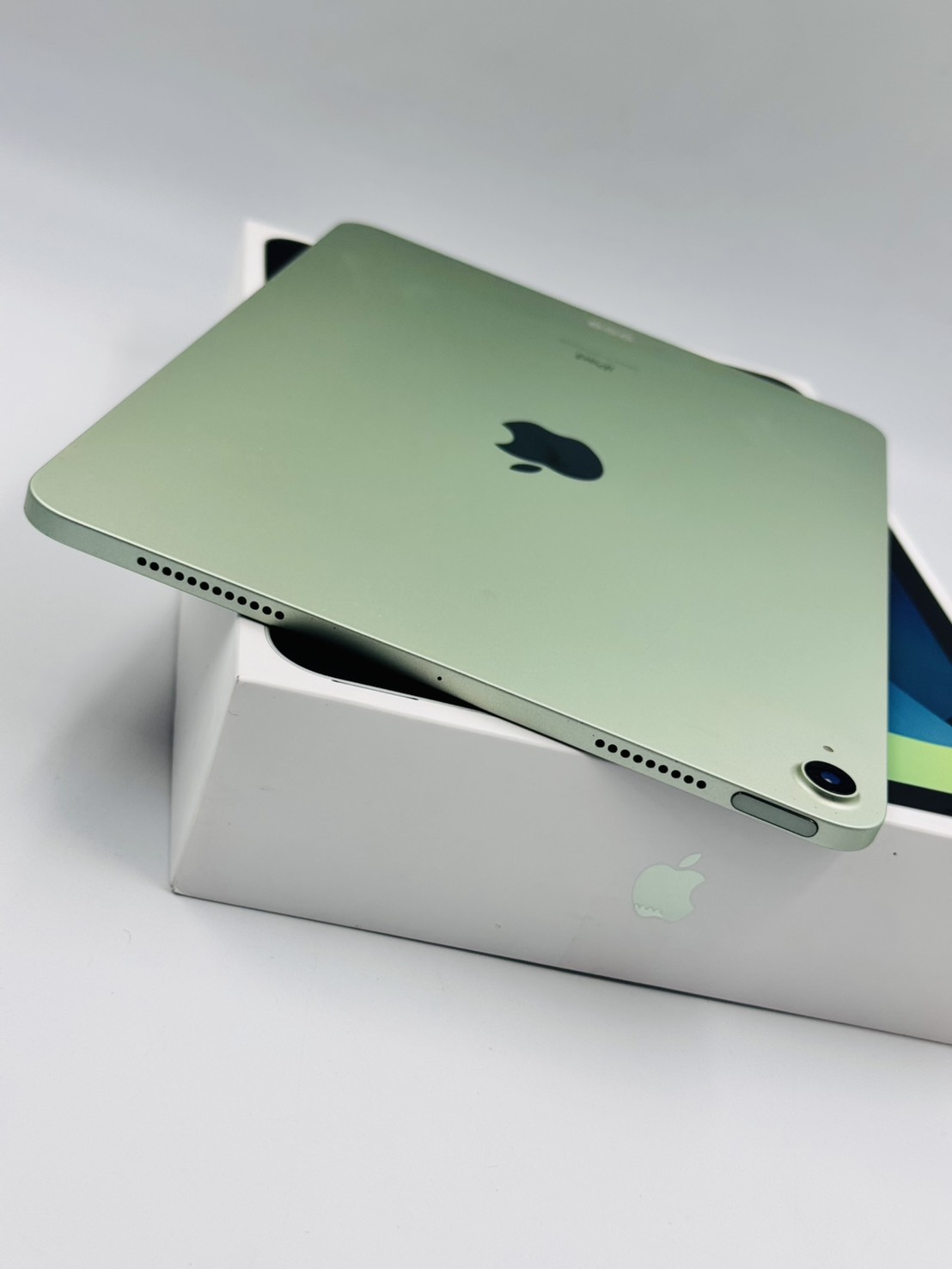🧶 iPad Air 4th 64GB Green WiFi 🧶 ศูนย์ไทย ราคาสุดคุ้ม