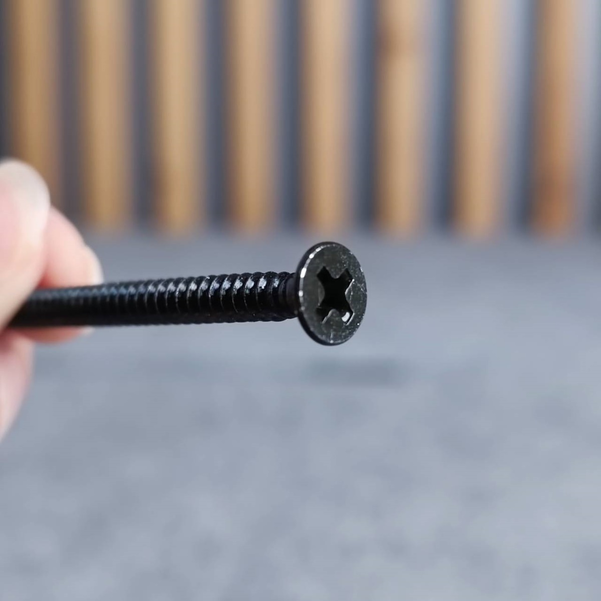 ประมาณ100ตัว สกรูFHดำ 8X2" สกรูเกลียวปล่อย น็อตเกลียวปล่อย น็อต น็อตดำเกลียวปล่อย2นิ้ว สกรูดำ2นิ้ว สกรูดำ สกรูดำเกลียวปล่อย เอไอ-ไพศาล สำเนา