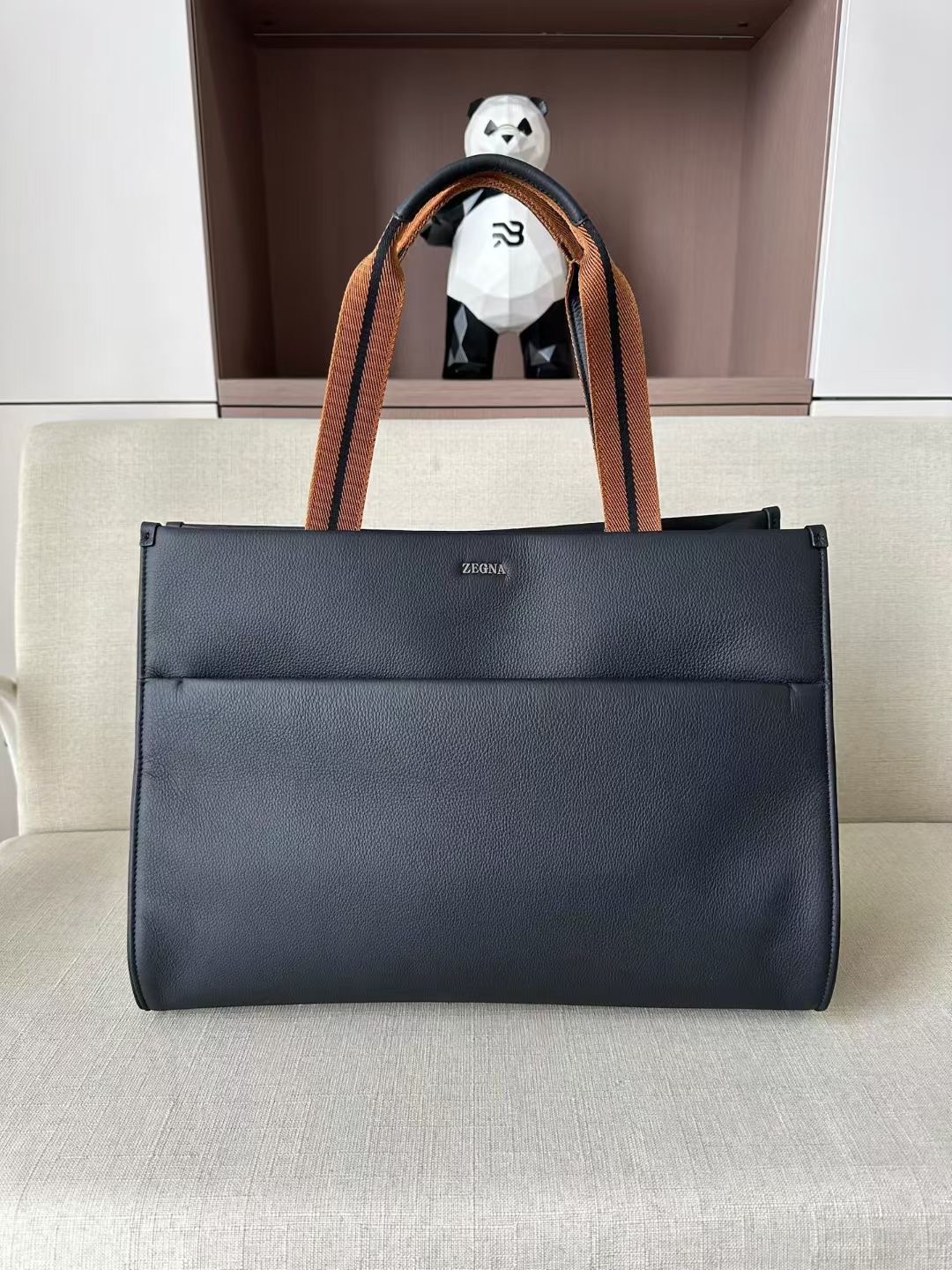 **do** กระเป๋าเดินทางหรือใส่เอกสาร Zegna BLACK DEERSKIN TOTE BAG หนังกวางนุ่ม สินค้าใหม่ ของแท้