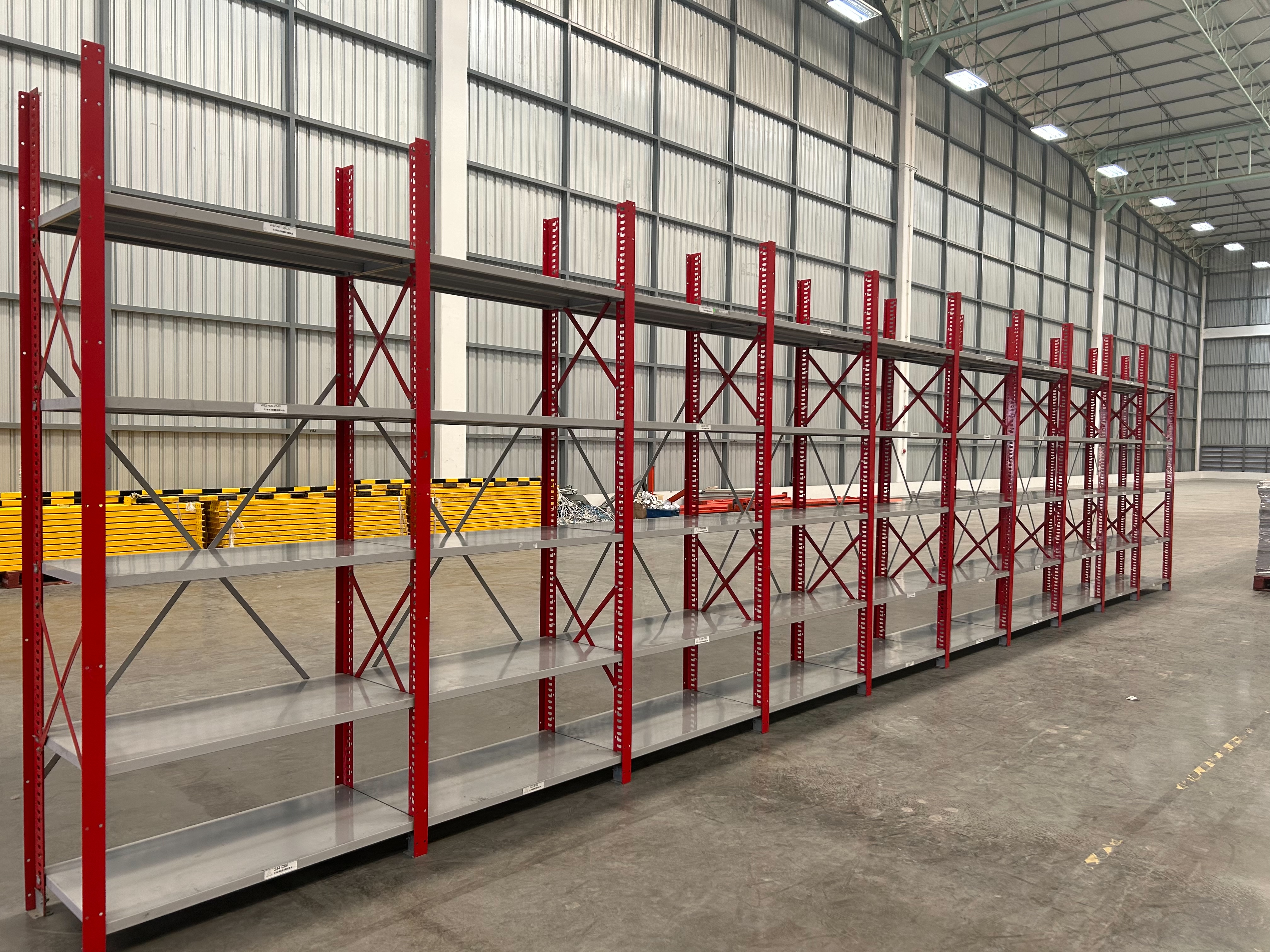 micro rackขนาดลึก50cm ยาว1.0mสูง2.40m 5แผ้นชั้นมี1350ชุด