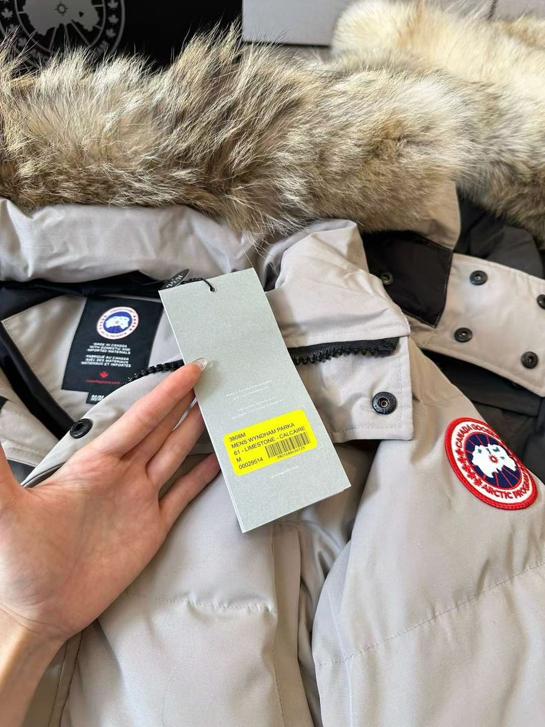 เสื้อแจ๊คเก็ต Canada goose Wyndham Parka ใส่ได้ชายหญิง ฮู้ดขนเฟอร์ถอดแยกได้ สินค้าใหม่ ของแท้