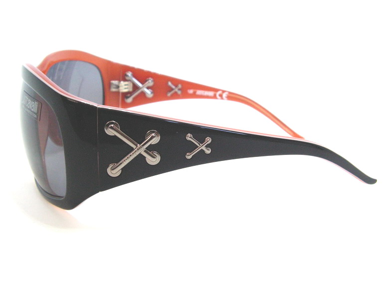 แว่นกันแดด Just Cavalli ไฮโซมากมายค่ะ ของแท้100%และถูกสุดๆ ส่งตรงจากUS.ค่ะ