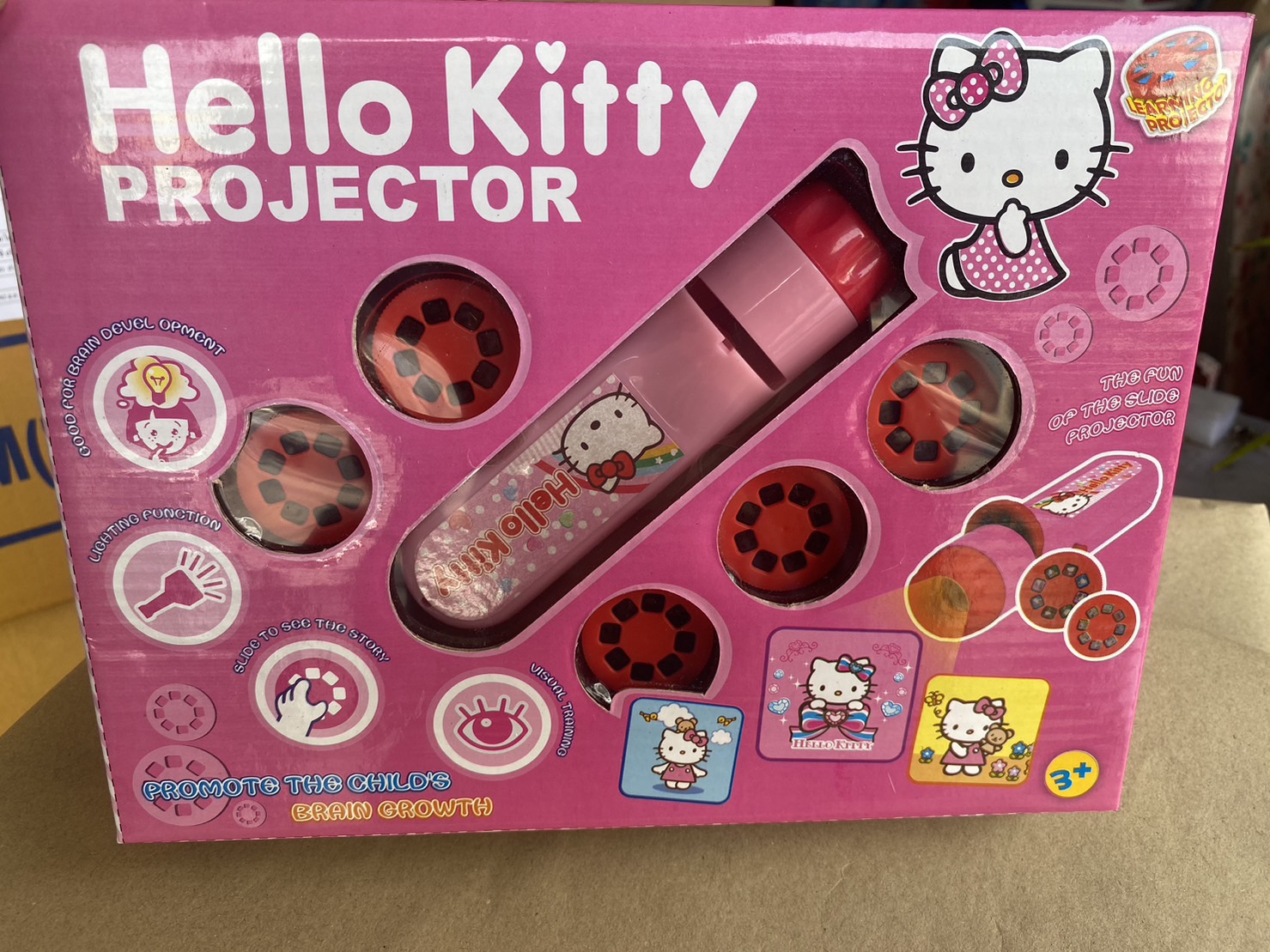 868C ของเล่นชุดโปรเจ๊กเตอร์คิตตี้มีไฟ ไฟฉายภาพคิตตี้ COPY ปลีกชิ้นละ