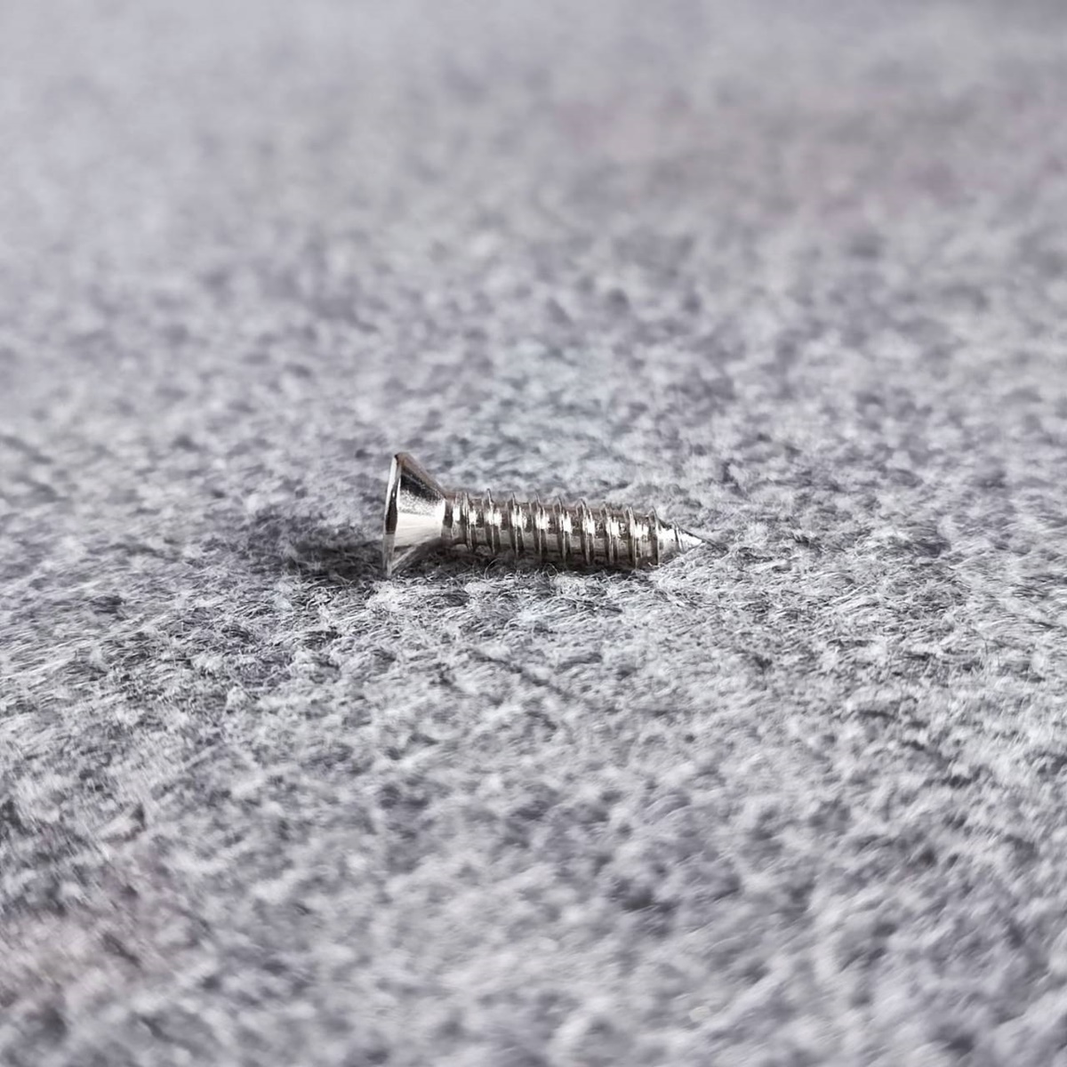 ประมาณ1000ตัว สกรูFH 8X 3/4" น็อต สกรู สกรู8X 3/4" น็อต3/4นิ้ว สกรูเกลียวปล่อย น็อตเกลียวปล่อย เอไอ-ไพศาล