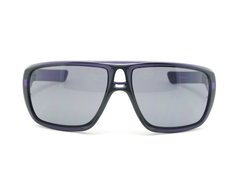 แว่นกันแดด Oakley Dispatch สี Grape Juice ใส่เท่ห์สุดๆค่ะ ของแท้และถูกที่สุด ส่งตรงจากUS.ค่ะ