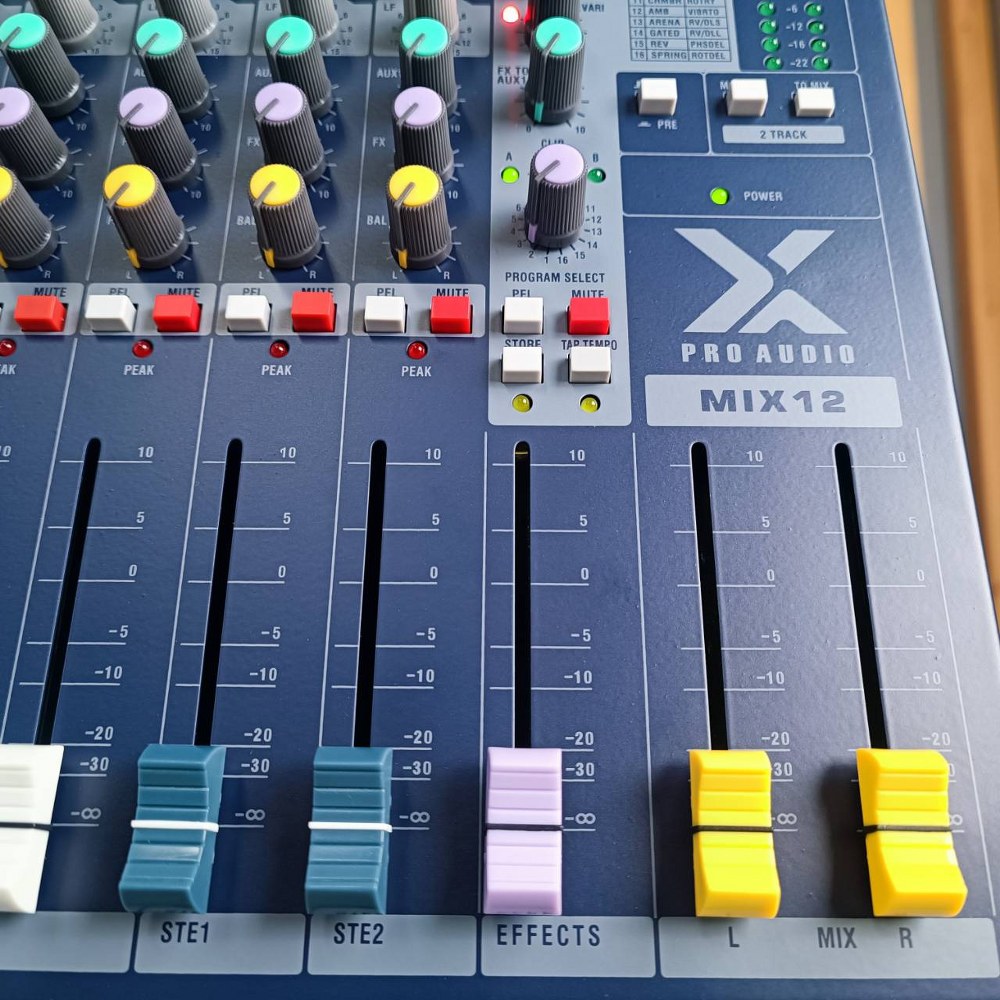 แถมฟรี ตัวรับบูลทูธ X PRO AUDIO MIX-12 MIXER อนาล็อกมิกเซอร์ เอฟเฟคในตัว เครื่องผสมสัญญาณเสียง มิกเซอร์ MIX 12 MIX12 เอไอ-ไพศาล