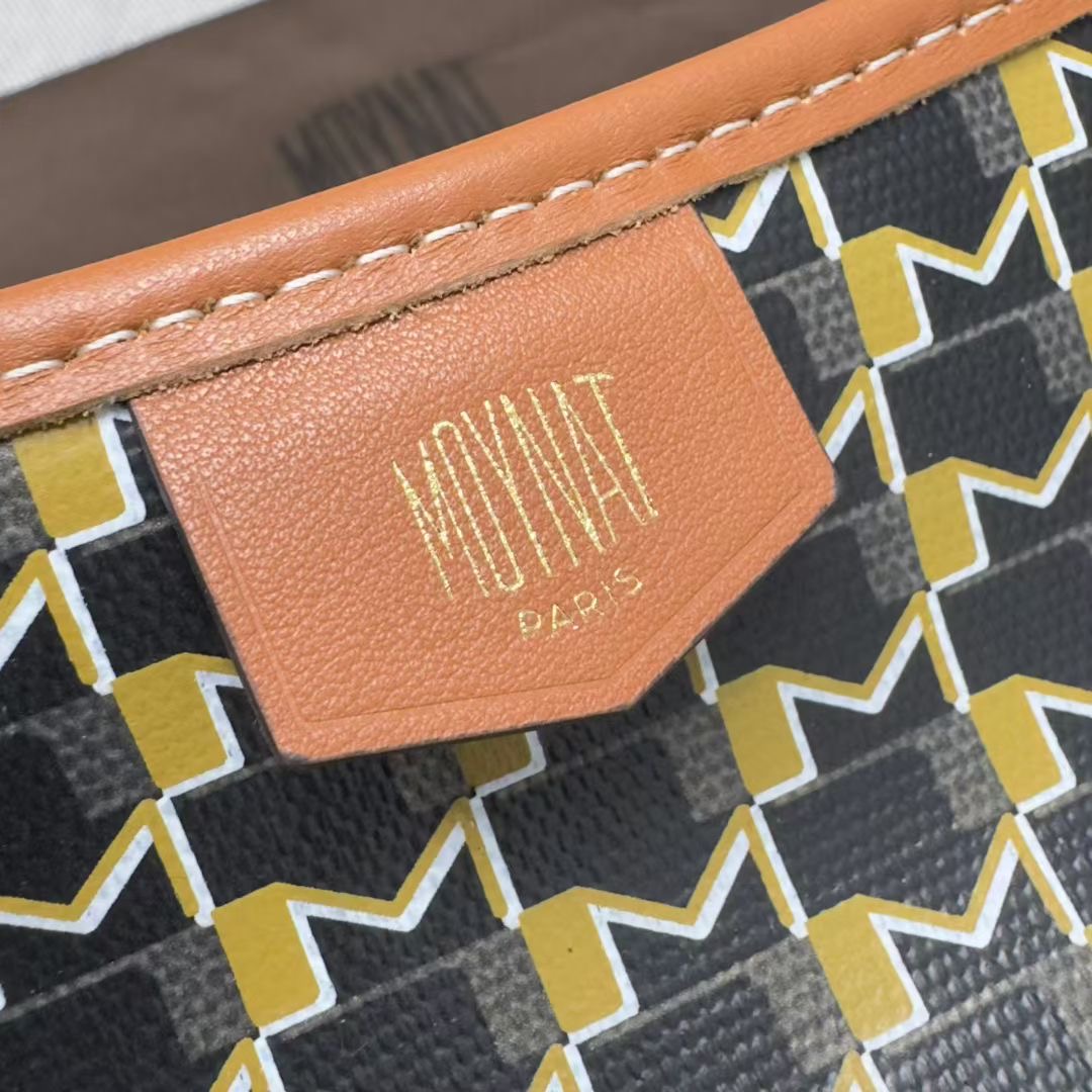 กระเป๋าแคนวาส Moynat Hobo Bag the House’s signature monogram canvas สินค้าใหม่ ของแท้