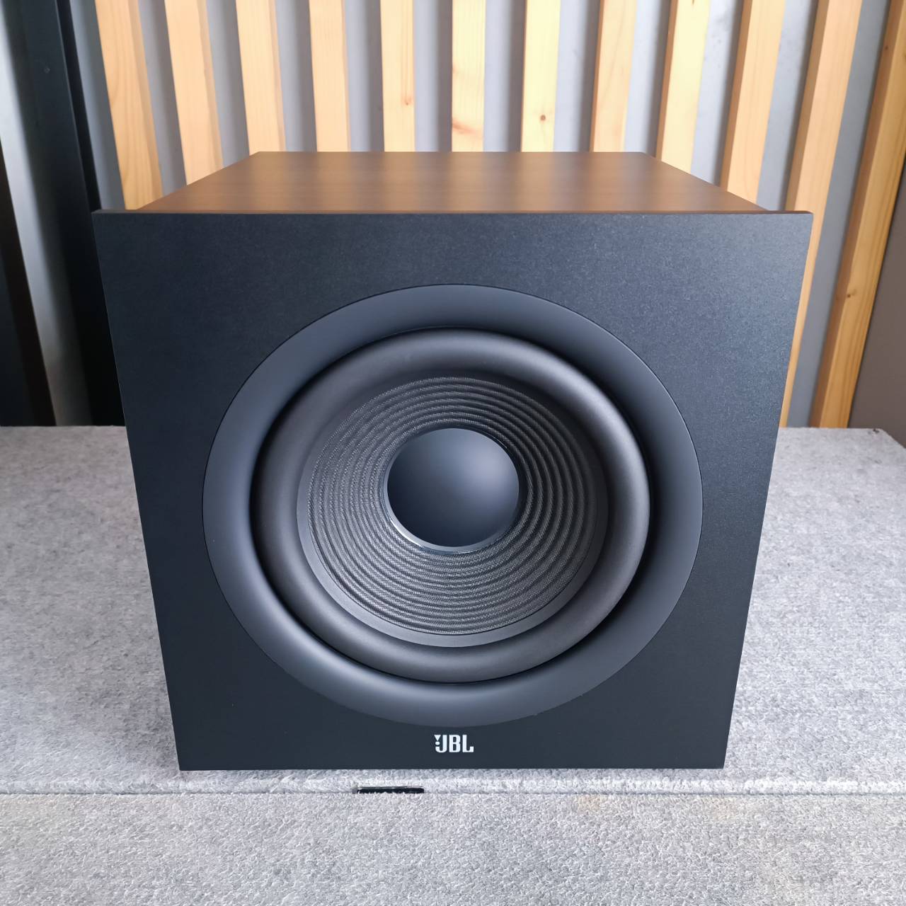 JBL JBL200PBLKAS ซับ10นิ้ว Stage 200P ซับวูฟเฟอร์พาวเวอร์ 10 นิ้ว ลำโพงซับ ซับเบส Stage-200P Stage200P เอไอ- ไพศาล