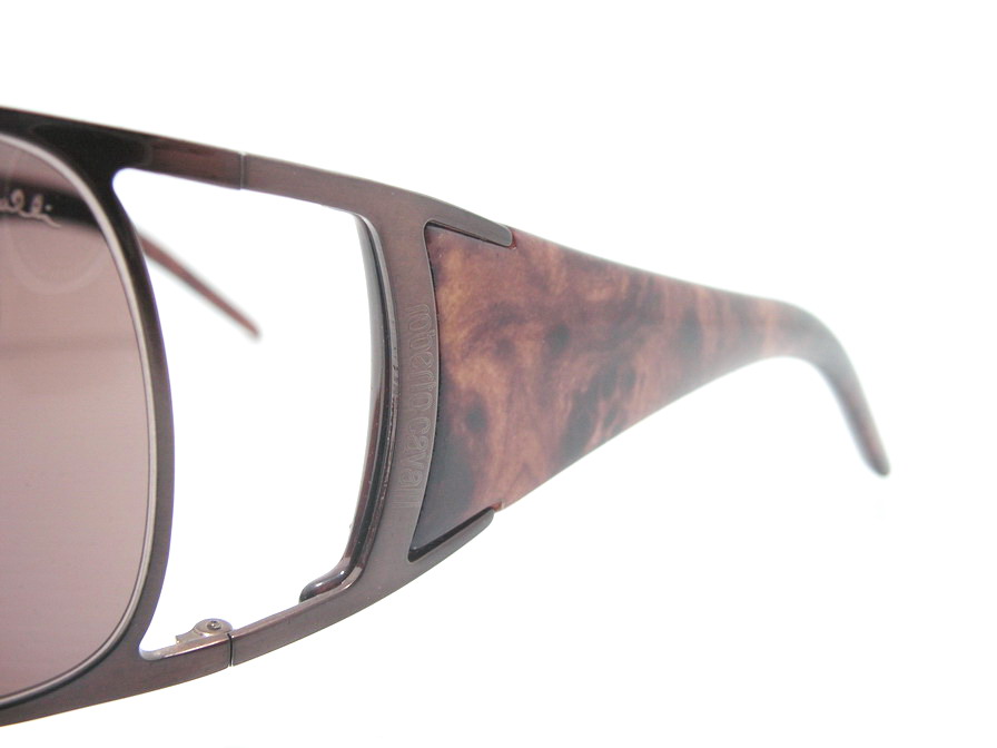 แว่นกันแดด Roberto Cavalli ไฮโซมากมายค่ะ ของแท้100%และถูกสุดๆ ส่งตรงจากUS.ค่ะ