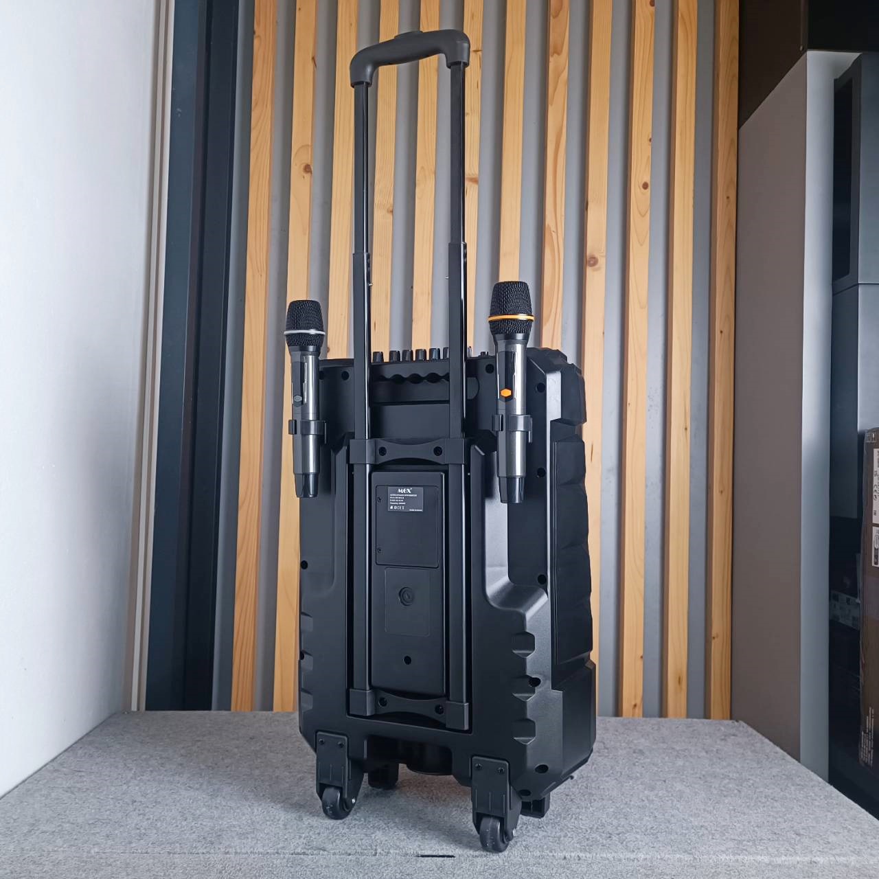 MGX MG-8911Q ลำโพง มีจอ14.1นิ้ว ลำโพงล้อลาก หน้าจอทัชสกรีน 14 นิ้ว MG 8911Q MG8911Q เอไอ-ไพศาล