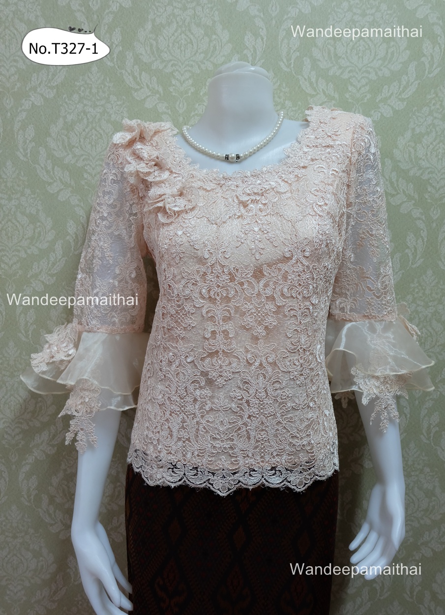 เสื้อลูกไม้ฝรั่งเศส แขน3ส่วนแต่งผ้าแก้ว สวยหรูมาก สีไข่เบอร์ XLเล็ก อกเสื้อวัดจริง 38 นิ้ว
