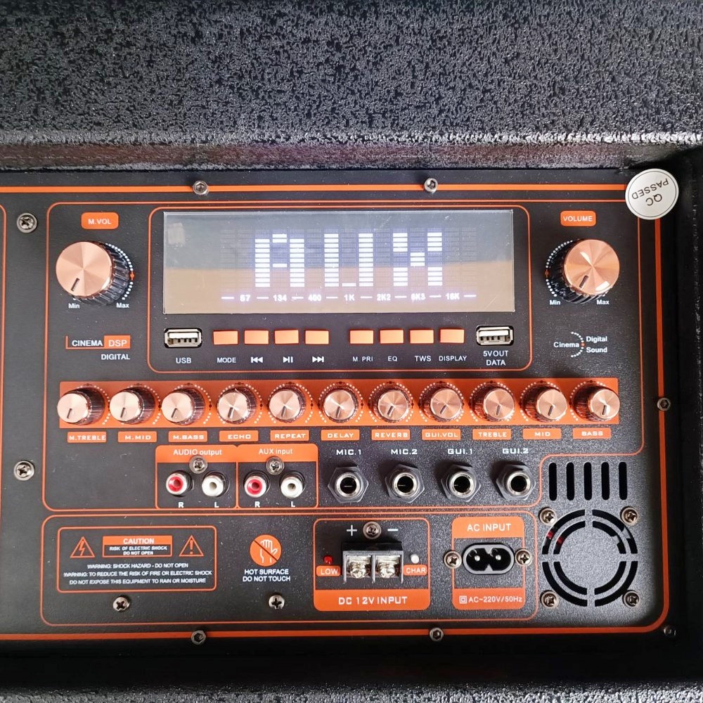 STORM RM-V6118 ชุดลำโพง ซับ15นิ้ว กลาง8นิ้วx2 พร้อมไมค์ลอย มีแบตในตัว ชาร์จแบตได้ Bluetooth MP3/USB RM V6118 RMV6118 เอไอ-ไพศาล