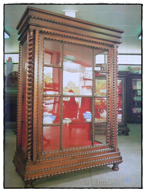 เครื่องเรือนรัตนโกสินทร์ พระที่นั่งวิมานเมฆ 018594 (1)