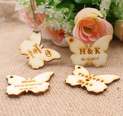Tag ไม้ ป้ายแท็กของชำร่วยแต่งงาน แบบพิเศษ ทำด้วยไม้ laser คู่บ่าวสาว ลาย ผีเสื้อ 592258