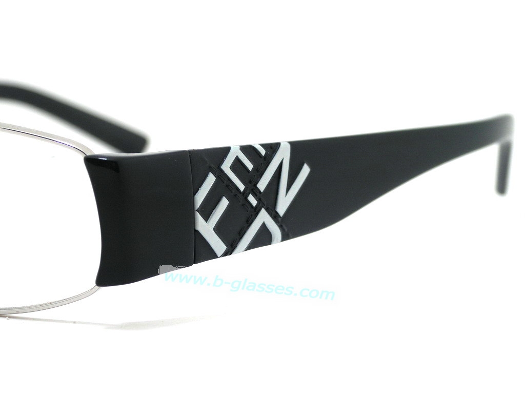 C กรอบแว่นสายตา Fendi Clearance sale ไปเลยค่ะ ของแท้100%และถูกสุดๆ ส่งตรงจากUS.ค่ะ