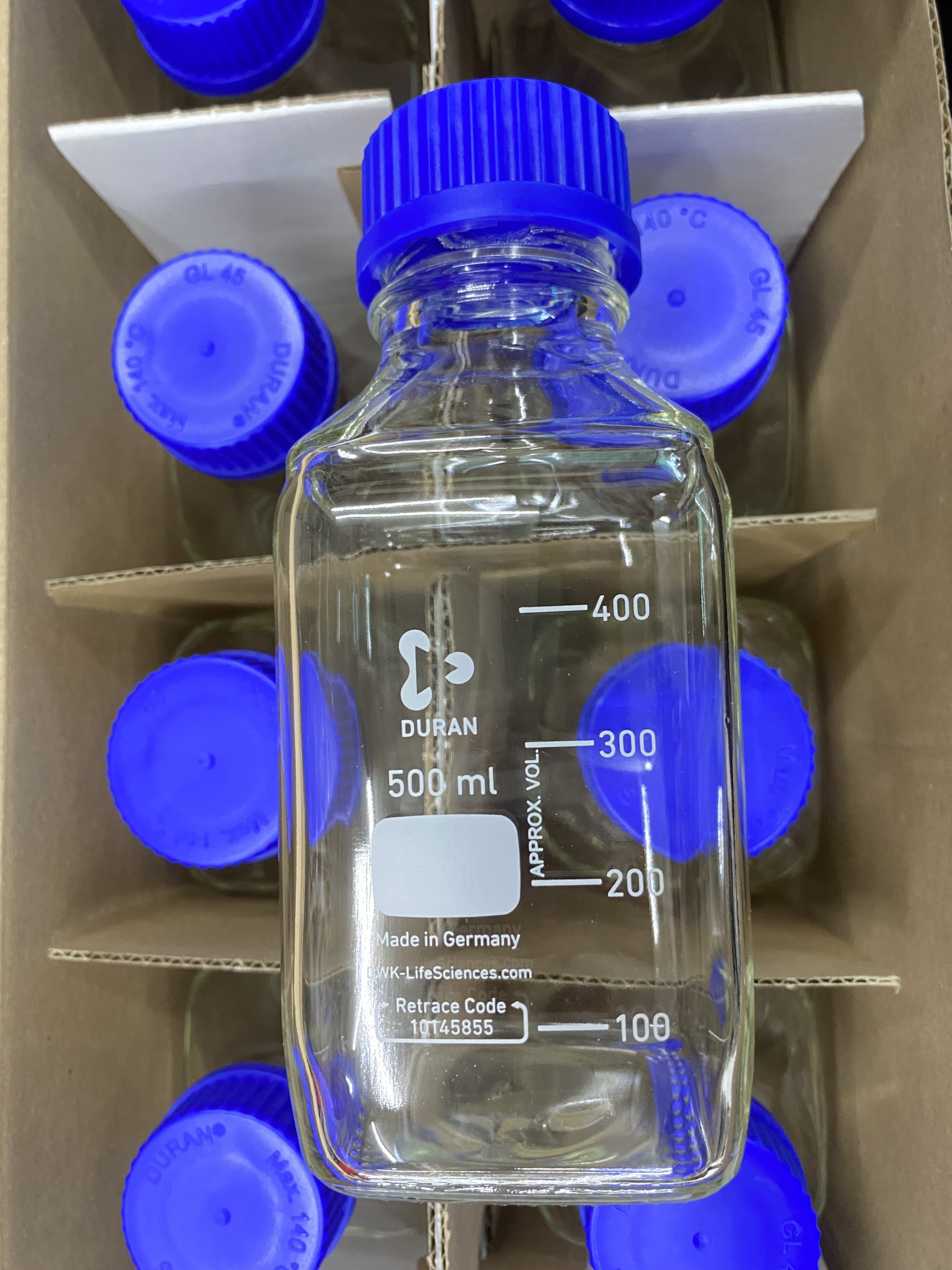 ขวดแก้วทรงเหลี่ยม Duran