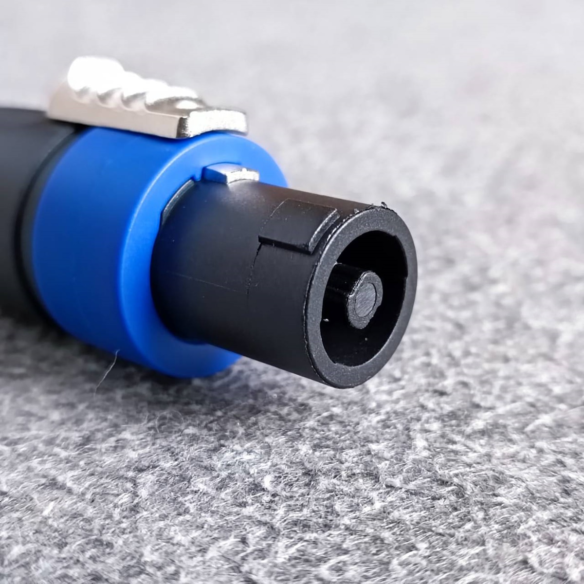 แพ็ค4ตัว สีน้ำเงิน KANE COPPER2 speakon ตัวผู้ สีน้ำเงิน ปลั๊กสเปคคอน 4ขั้ว สเปคคอนตัวผู้ สเปคคอนตู้ลำโพง เอไอ-ไพศาล